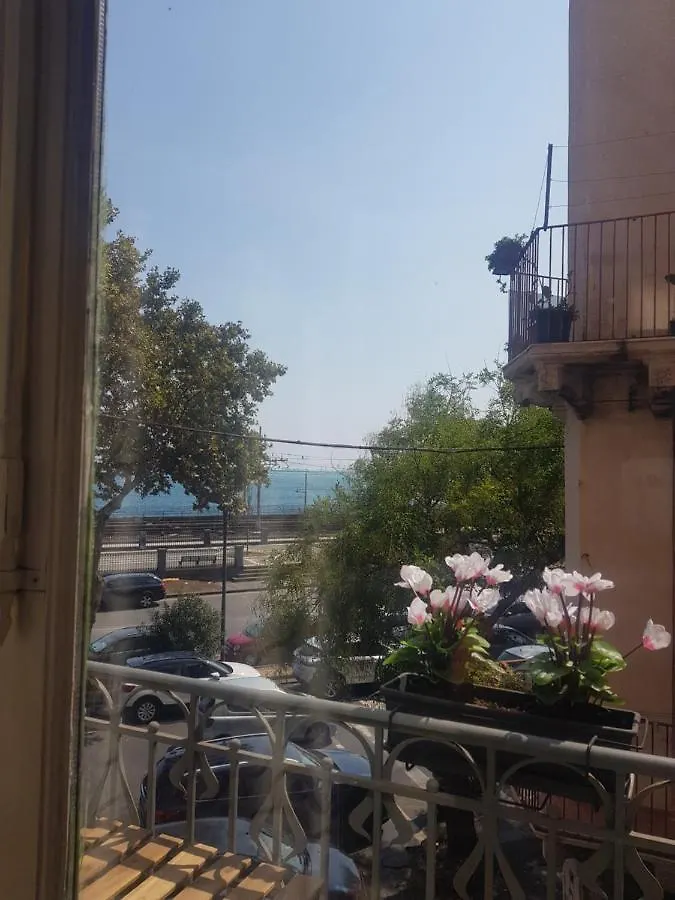 Bed & Breakfast B&B I Puritani Catania Italy